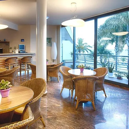 Miami Mar - Boutique & Restaurante 4*